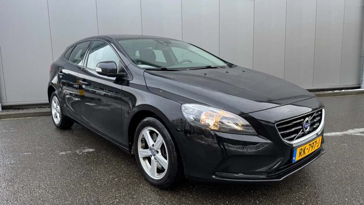 Volvo V40 (2016) — foto 1