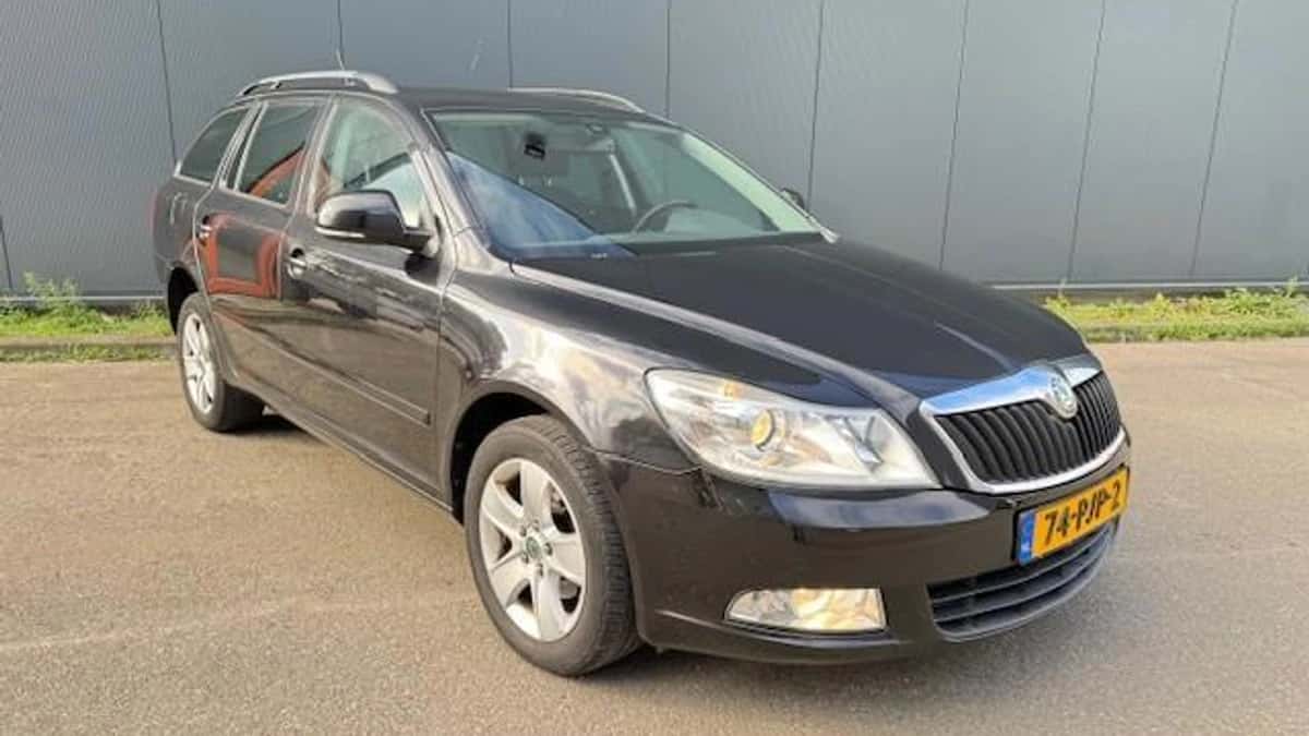 Škoda Octavia (2011) — foto 1