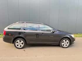 Škoda Octavia (2011) thumbnail 3