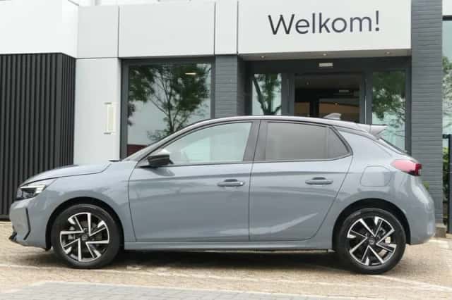 Opel Corsa (2025) thumbnail 2