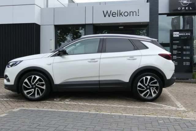 Opel Grandland X (2019) thumbnail 2