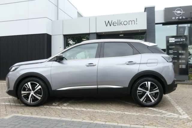 Peugeot 3008 (2023) thumbnail 2