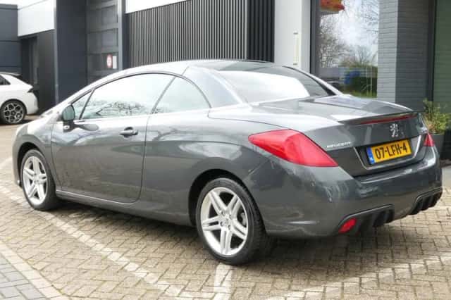 Peugeot 308 (2009) thumbnail 6