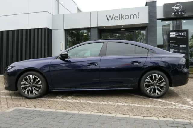 Peugeot 508 (2023) thumbnail 2