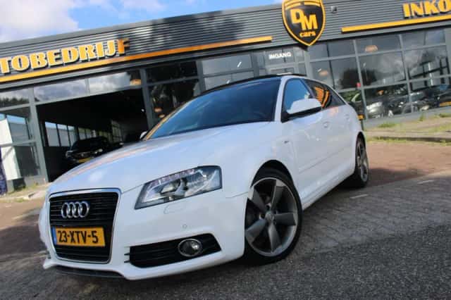 Audi A3 (2012) thumbnail 1
