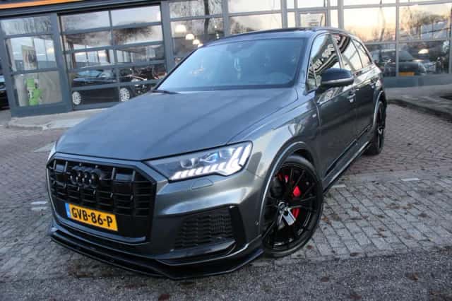 Audi Q7 (2020) thumbnail 3