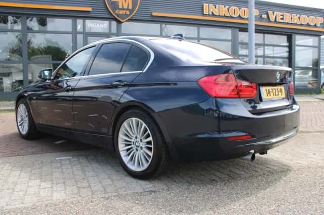 BMW 3-Serie (2012) thumbnail 6