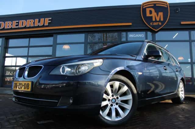 BMW 5-Serie (2008) thumbnail 1
