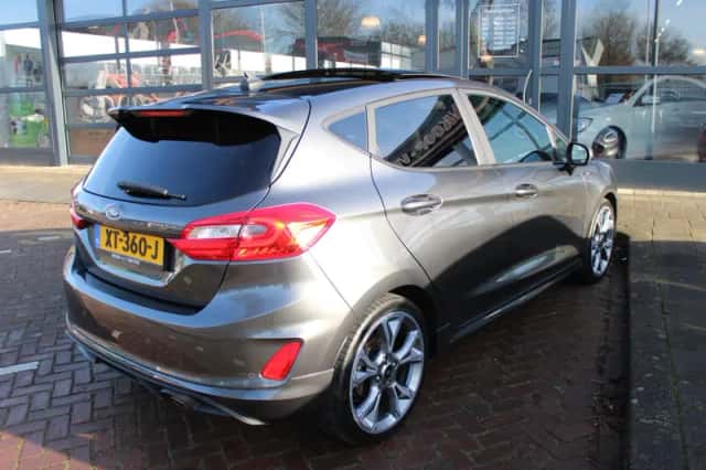Ford Fiesta (2019) thumbnail 5