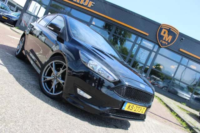 Ford Focus (2016) thumbnail 4
