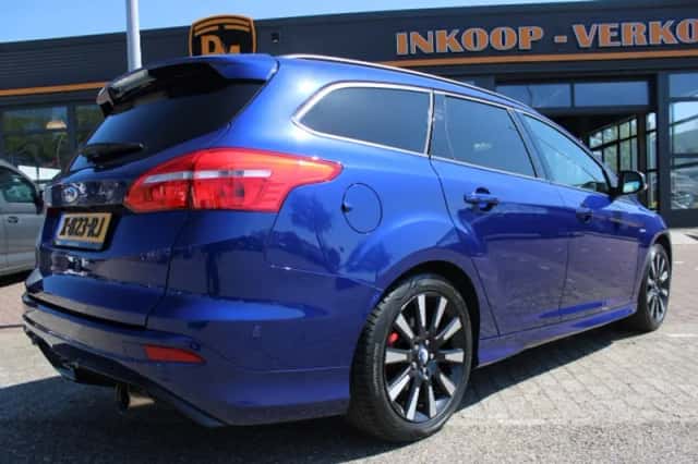 Ford Focus (2018) thumbnail 6