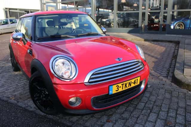 MINI  (2014) thumbnail 2