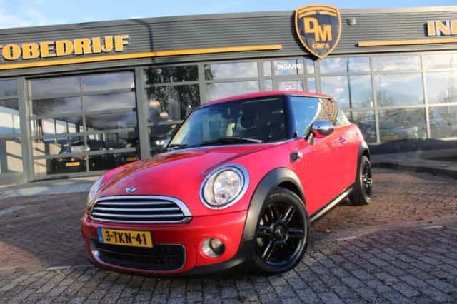 MINI  (2014) thumbnail 3