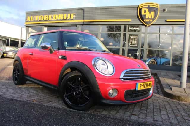 MINI  (2014) thumbnail 4