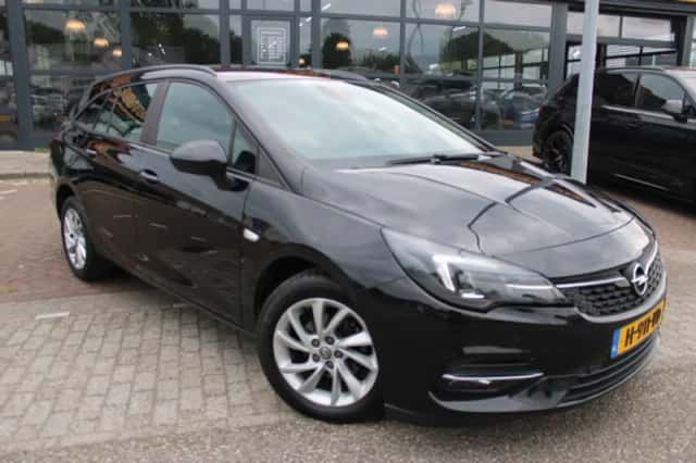 Opel Astra (2020) thumbnail 3