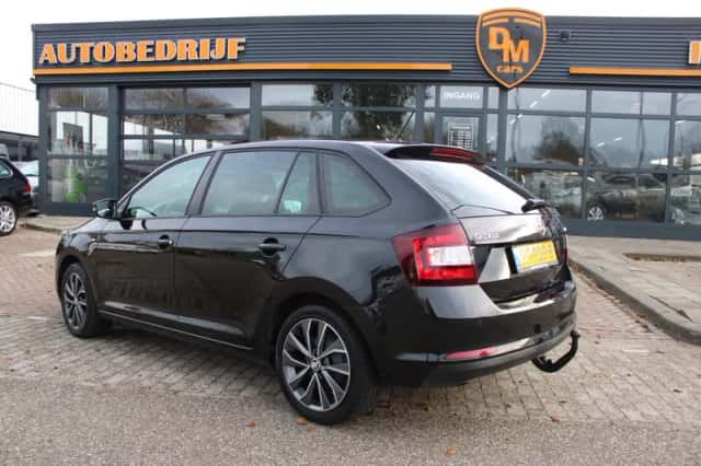 Škoda Rapid (2018) thumbnail 6