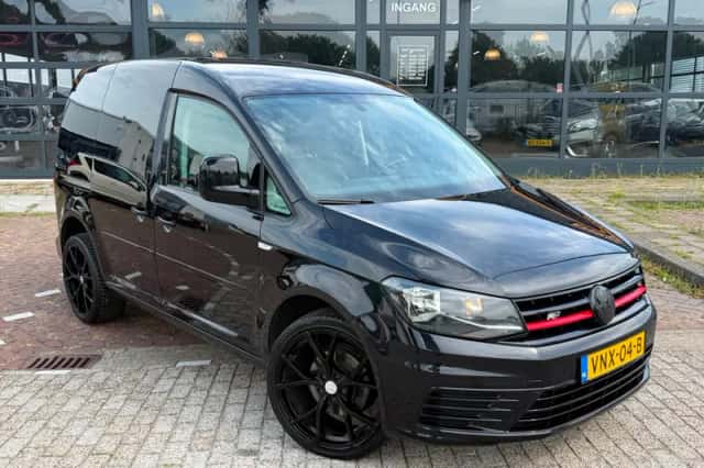 Volkswagen Caddy (2017) thumbnail 4