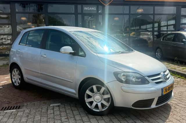 Volkswagen Golf (2005) thumbnail 3
