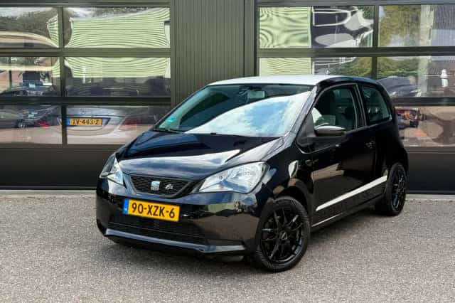 SEAT Mii (2012) thumbnail 1