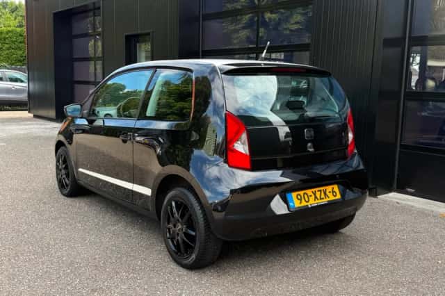 SEAT Mii (2012) thumbnail 5