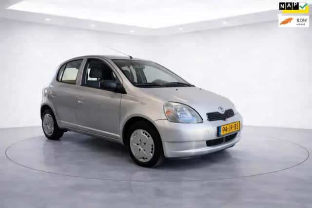 Toyota Yaris (2002)