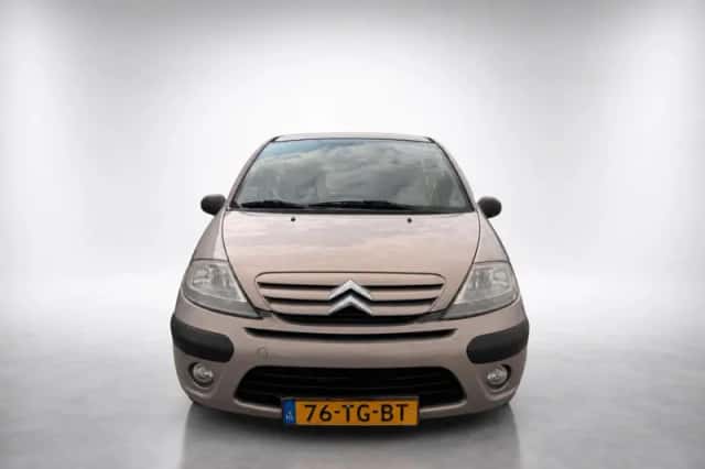 Citroën C3 (2006) thumbnail 2