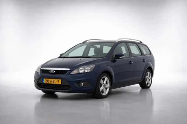 Ford Focus (2011) thumbnail 3