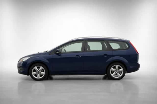 Ford Focus (2011) thumbnail 4