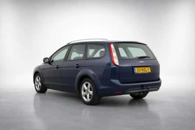 Ford Focus (2011) thumbnail 5