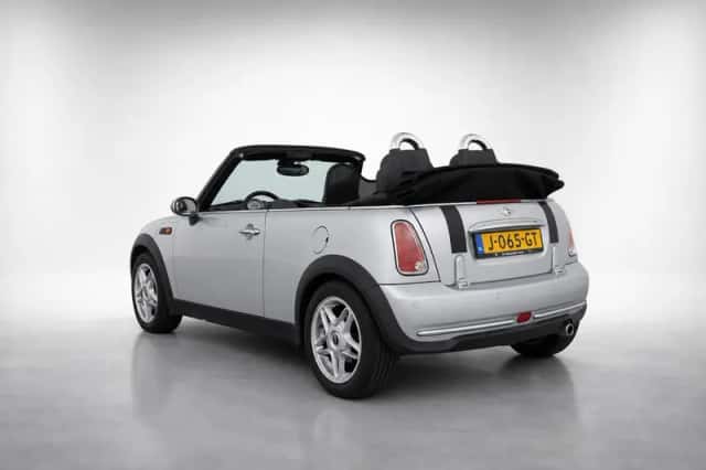 MINI One (2006) thumbnail 6