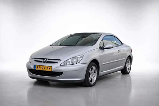 Peugeot 307 CC (2005) thumbnail 4