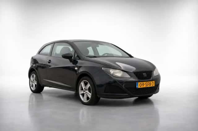 SEAT Ibiza (2011) thumbnail 1