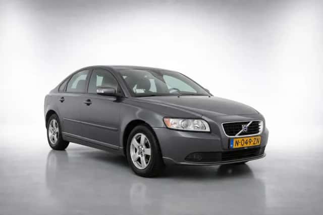Volvo S40 (2008) thumbnail 1
