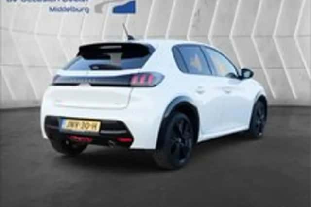Peugeot 208 (2022) thumbnail 5
