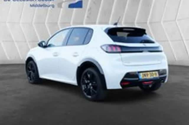 Peugeot 208 (2022) thumbnail 6