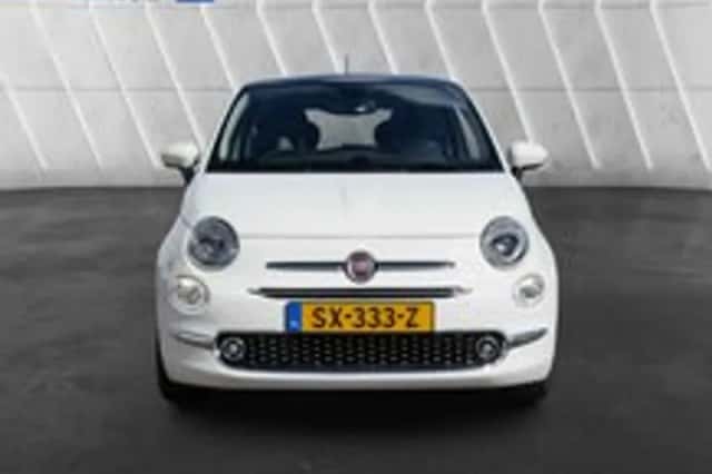 Fiat 500 (2018) thumbnail 3