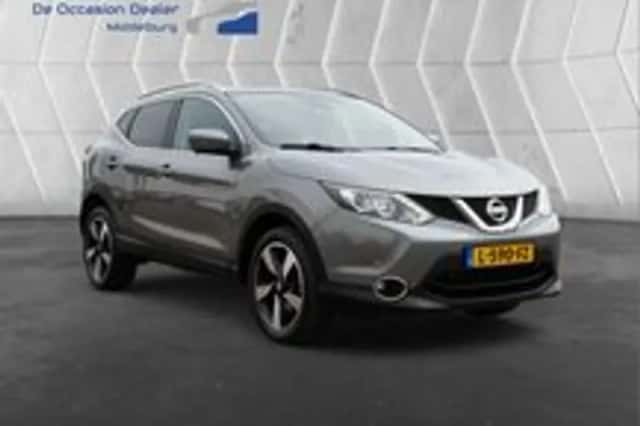 Nissan Qashqai (2017) thumbnail 3