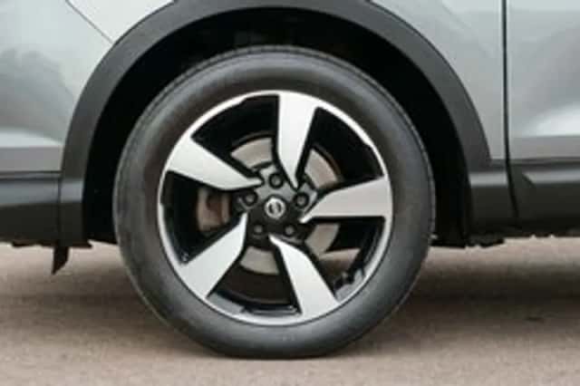 Nissan Qashqai (2017) thumbnail 6