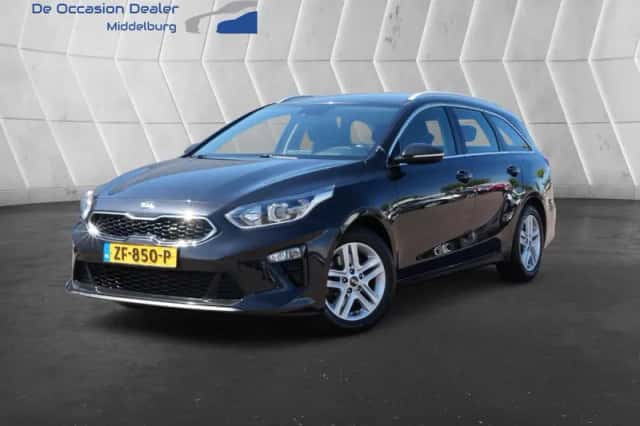 Kia Ceed Sportswagon (2019) thumbnail 1