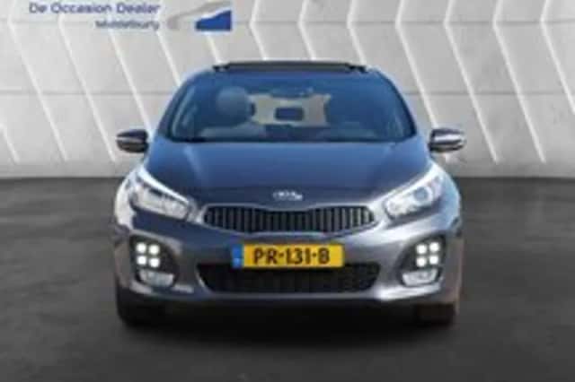 Kia Ceed (2017) thumbnail 3