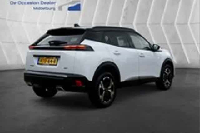 Peugeot 2008 (2024) thumbnail 5