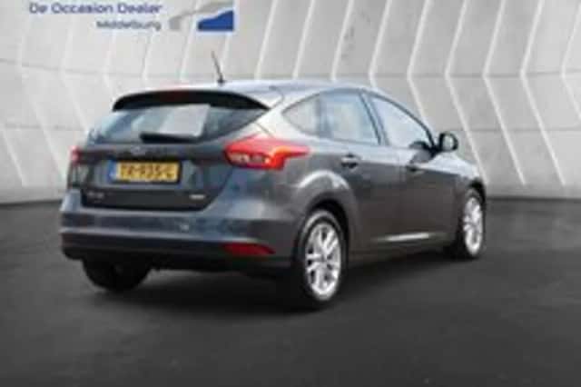 Ford Focus (2018) thumbnail 5
