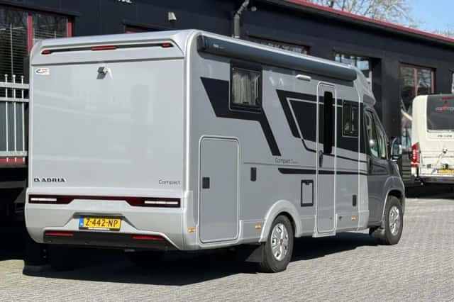 Adria Compact (2024) thumbnail 4