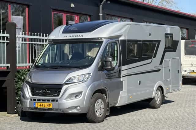 Adria Compact (2024) thumbnail 6