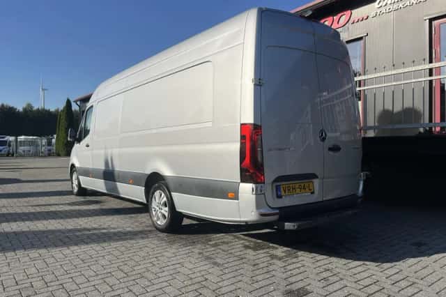 Mercedes-Benz Sprinter (2019) thumbnail 6