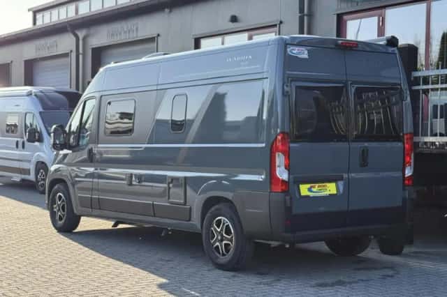 Adria Twin (2026) thumbnail 6
