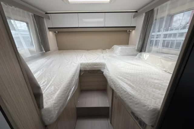Adria Compact (2026) thumbnail 3