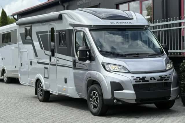 Adria Compact (2026) thumbnail 5