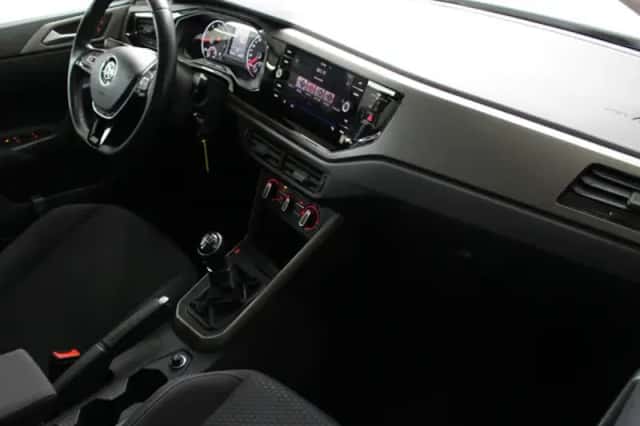 Volkswagen Polo (2020) thumbnail 6
