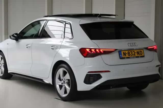 Audi A3 (2021) thumbnail 4